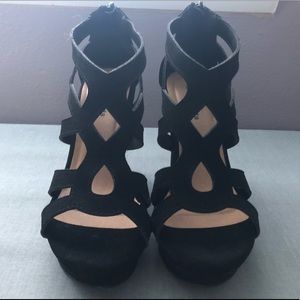 Top Moda Black Wedges